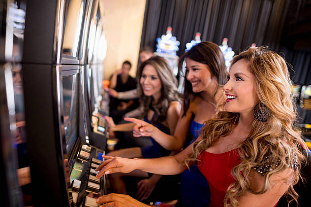 Tampilan meja Teen Patti live di platform receh dengan dealer dan beberapa pemain